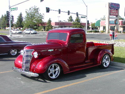 picture of old Chevy pickup