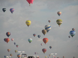 pic of many balloons