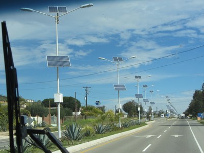 pic of solar powered street lights