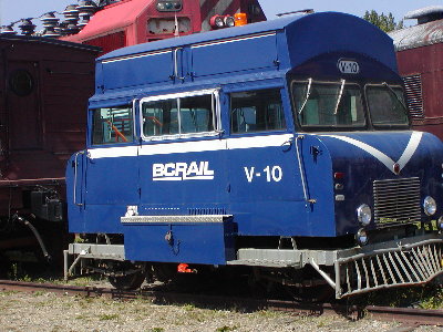 picture of old railroad maintenance car