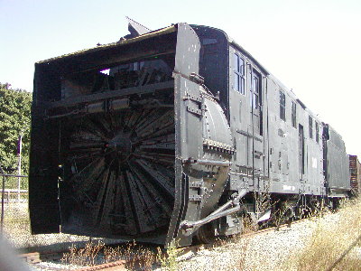 picture of a train snow plow