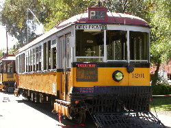 pic of a streetcar